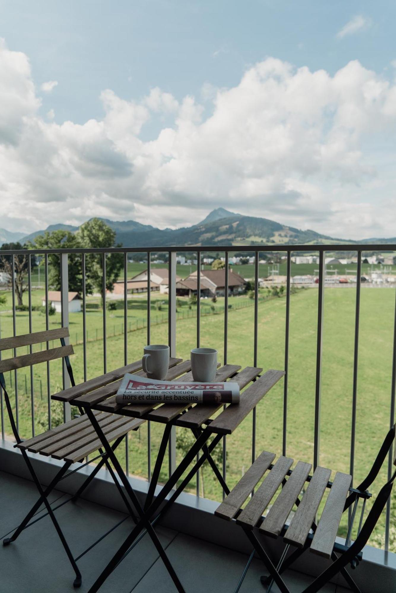 Ibis Bulle - La Gruyere Swiss Bike Hotel Exterior foto