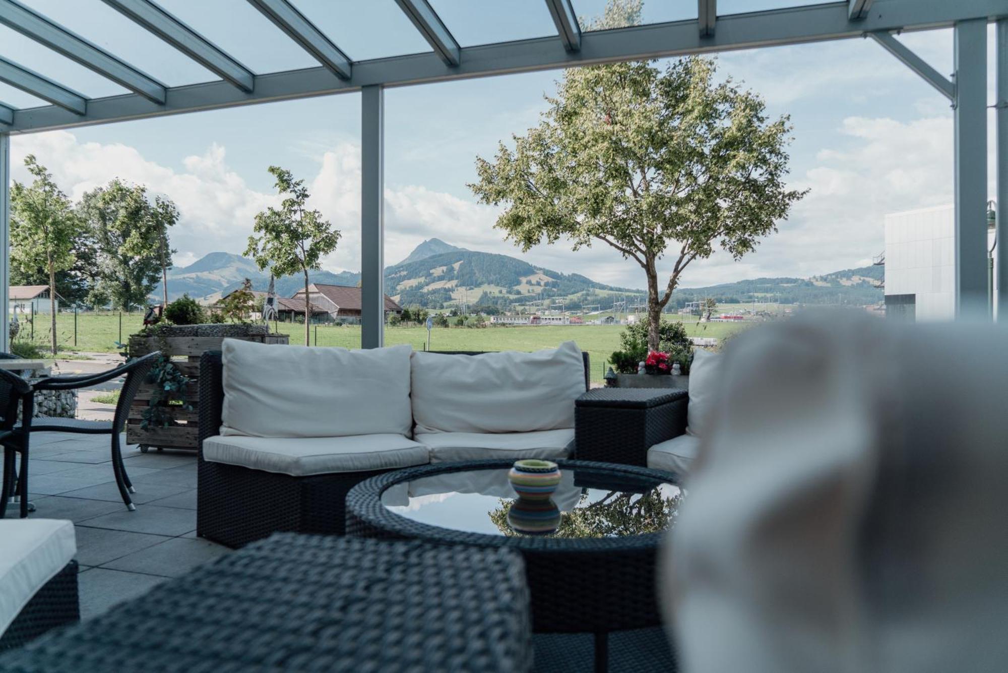 Ibis Bulle - La Gruyere Swiss Bike Hotel Exterior foto