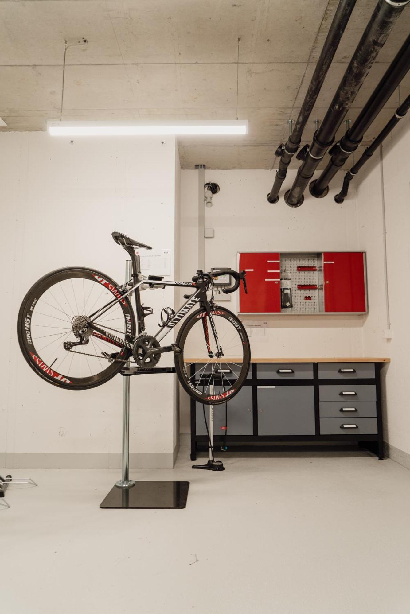 Ibis Bulle - La Gruyere Swiss Bike Hotel Exterior foto