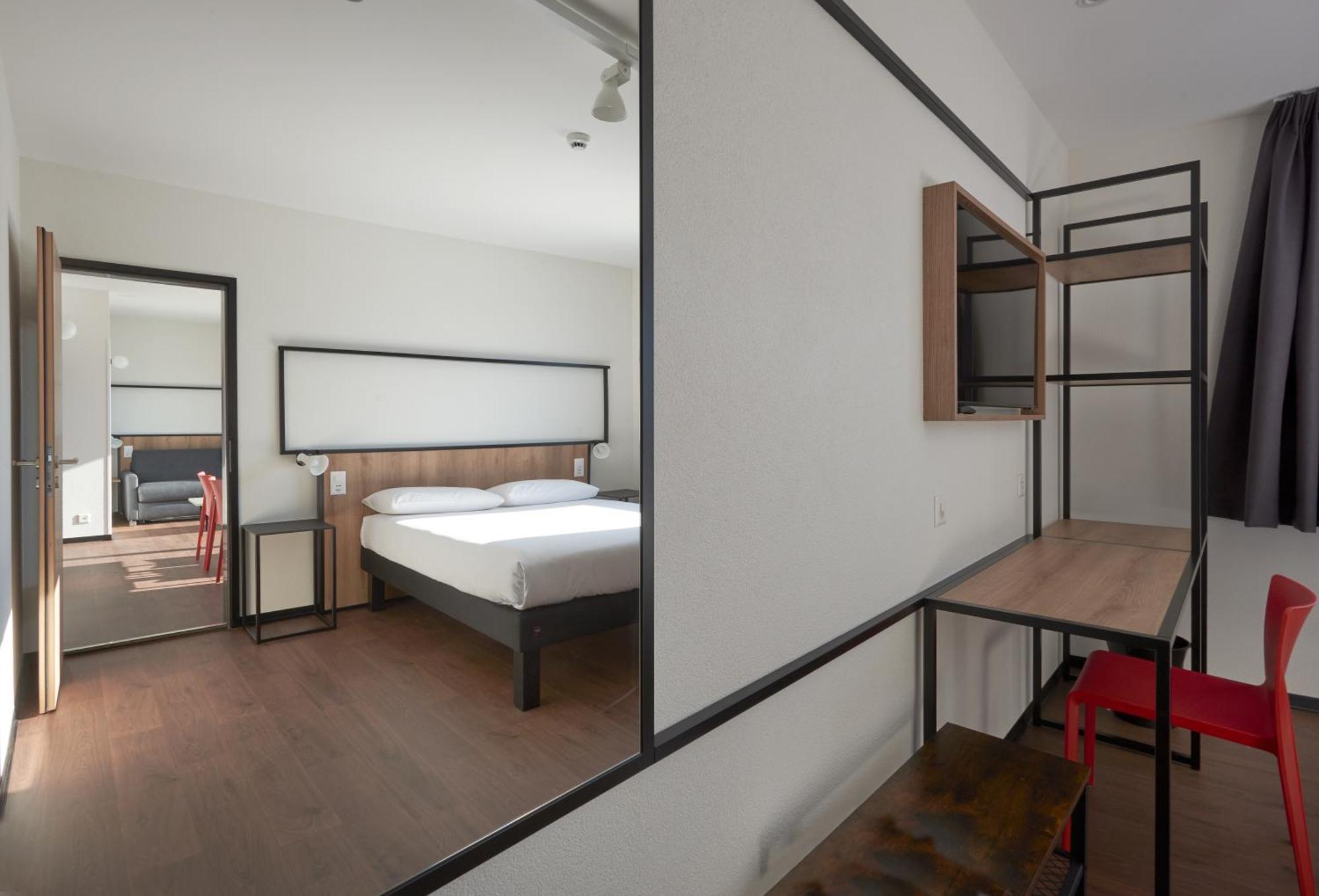 Ibis Bulle - La Gruyere Swiss Bike Hotel Exterior foto