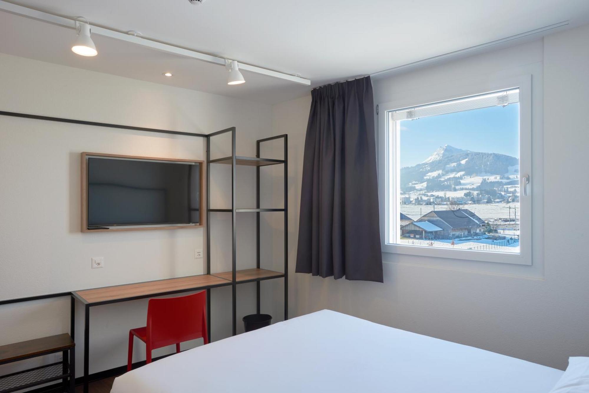 Ibis Bulle - La Gruyere Swiss Bike Hotel Exterior foto