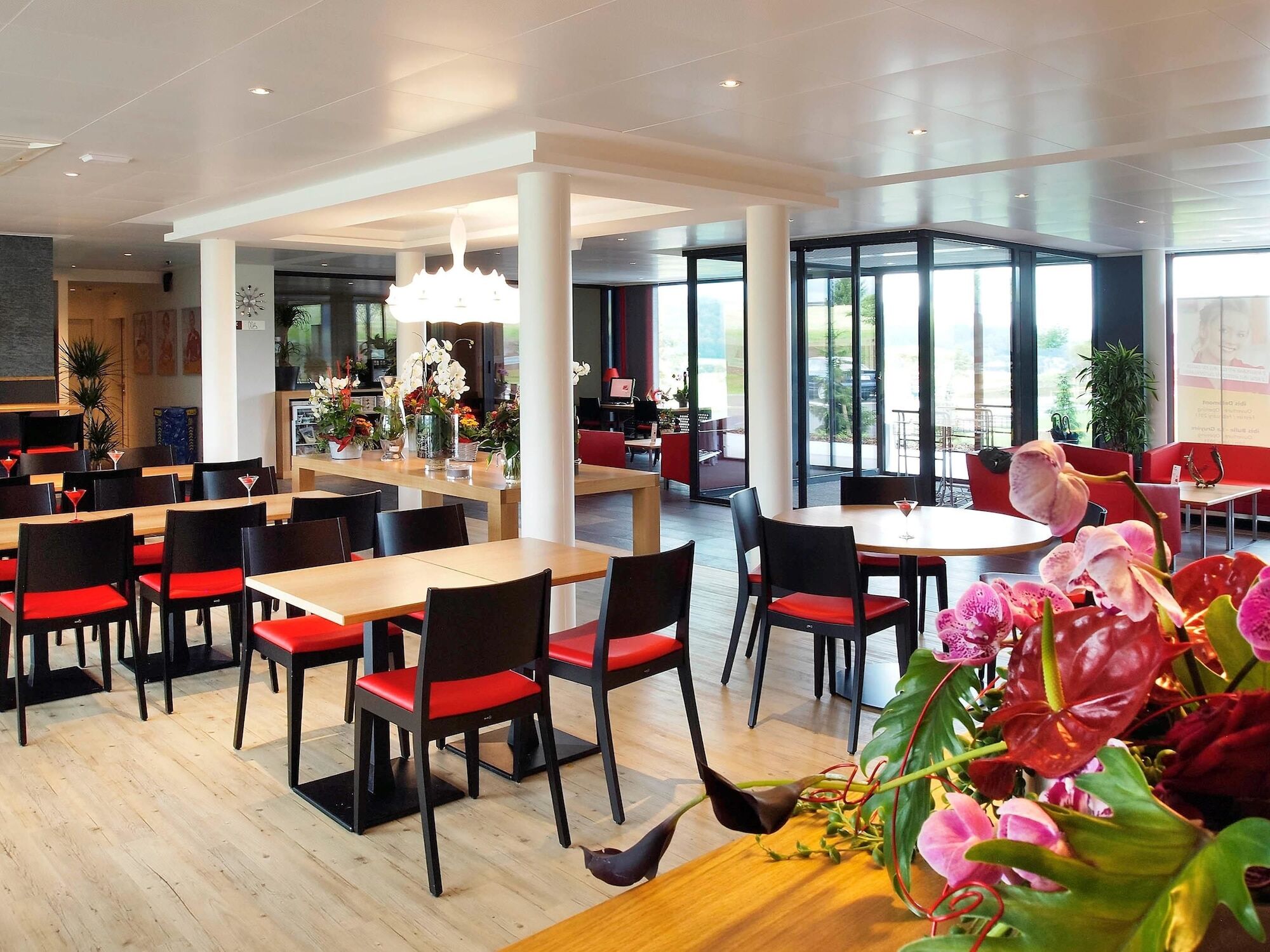 Ibis Bulle - La Gruyere Swiss Bike Hotel Exterior foto